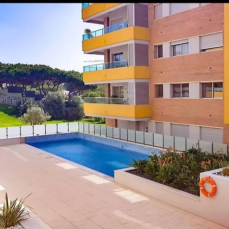 Apartamento Lexi's Quarteira